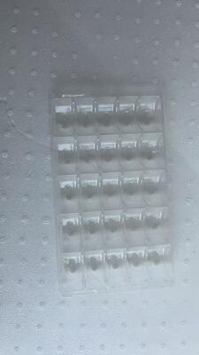 ถาดพลาสติกมาการอง 25 ชิ้น พร้อม PET เกรดอาหาร หนา 0.55 มม. และดีไซน์นำกลับมาใช้ใหม่ได้ สำหรับบรรจุภัณฑ์มาการอง