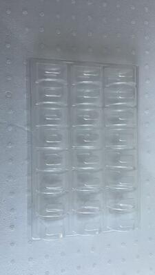 ถาดพลาสติกมาการอง 25 ชิ้น พร้อม PET เกรดอาหาร หนา 0.55 มม. และดีไซน์นำกลับมาใช้ใหม่ได้ สำหรับบรรจุภัณฑ์มาการอง