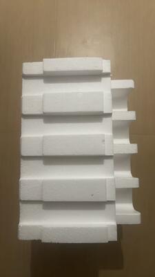 บรรจุภัณฑ์โฟม EPS EPP น้ำหนักเบาปรับแต่งได้กันกระแทกเพื่อป้องกันสินค้าแตกหักง่าย