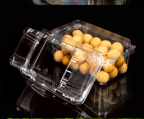 Wholesale disposable packaging boxes for 200g beef rolls with preservation function. Transparent packaging boxes for lamb rolls with black background,