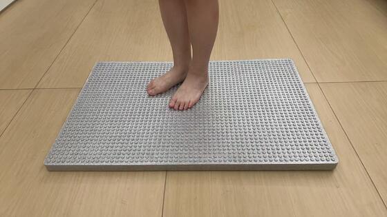 Mold Resistant Fast Drainage Shower Mat with Massage Bumps EPP Bath Mat Non Slip Mat for Bathroom Safety