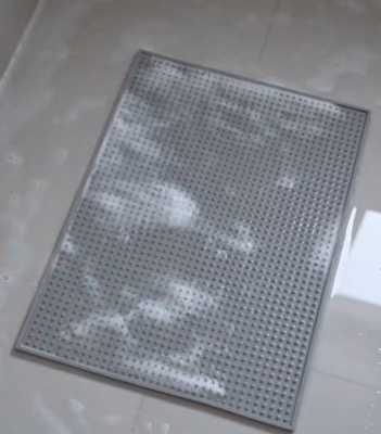 ผ้าอ้อมอาบน้ํา EPP ด้วยวัสดุบริเวณมิตรกับสิ่งแวดล้อม Virgin EPP ประสิทธิภาพสูง Anti-slip & Drainage Structure สะดวกในการทําความสะอาด ผ้าอ้อมอาบน้ําไม่เลื่อน